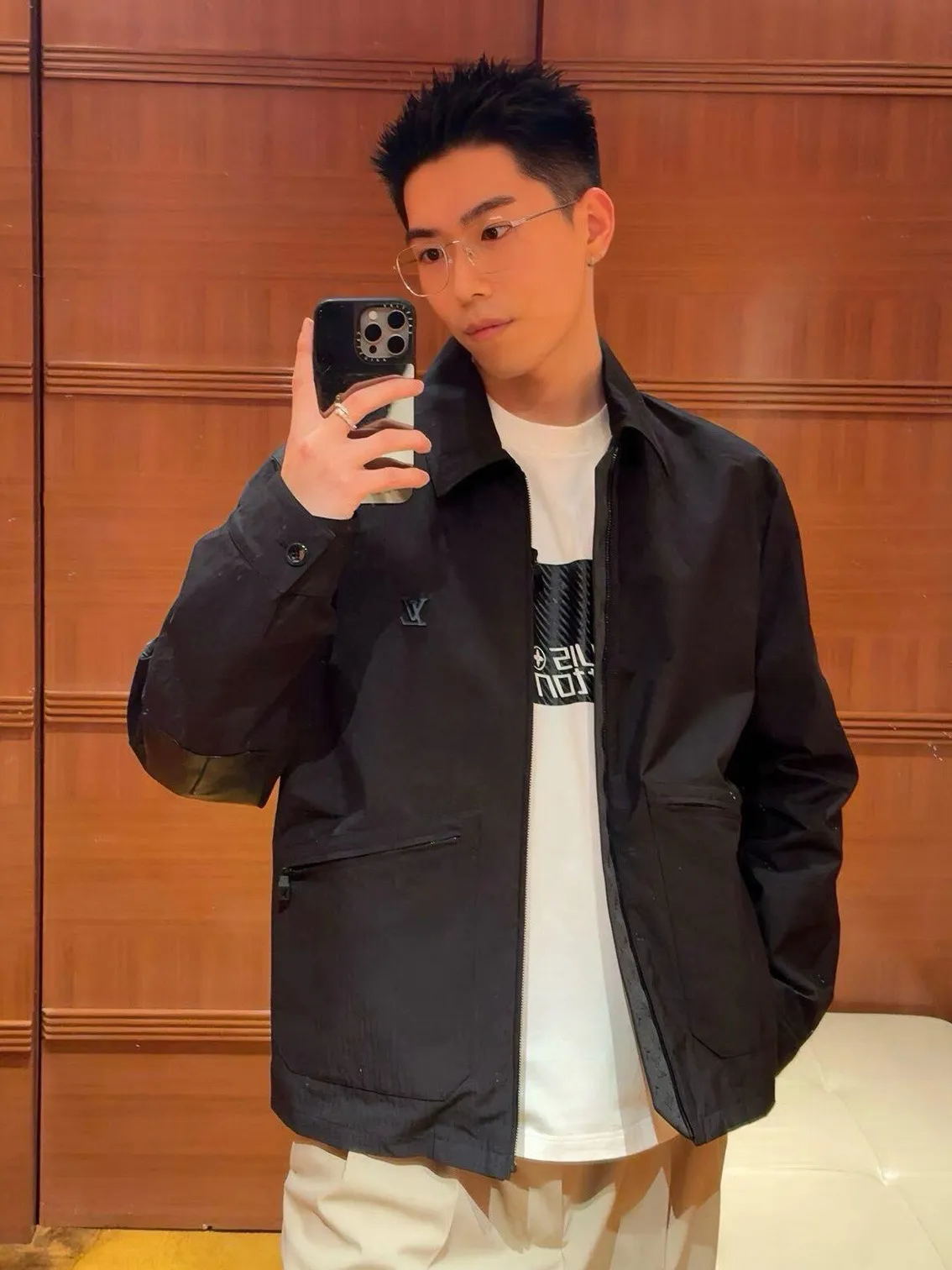 Louis Vuitton/Louis Vuitton metal logo sleeves and leather work jacket